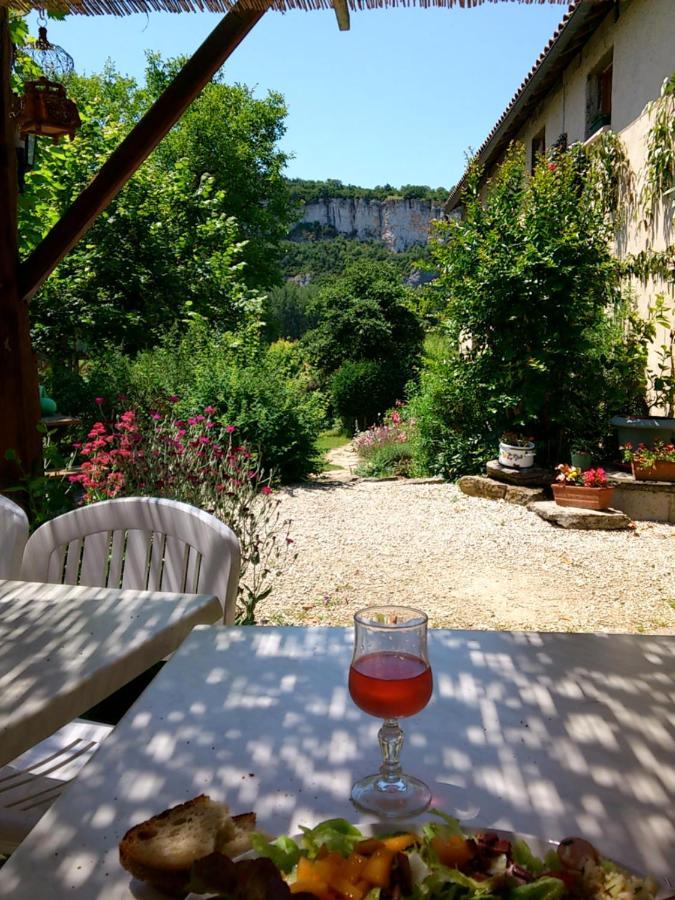 Paysannerie Des Versanes - Chambres Et Gite Tour-de-Faure Екстер'єр фото